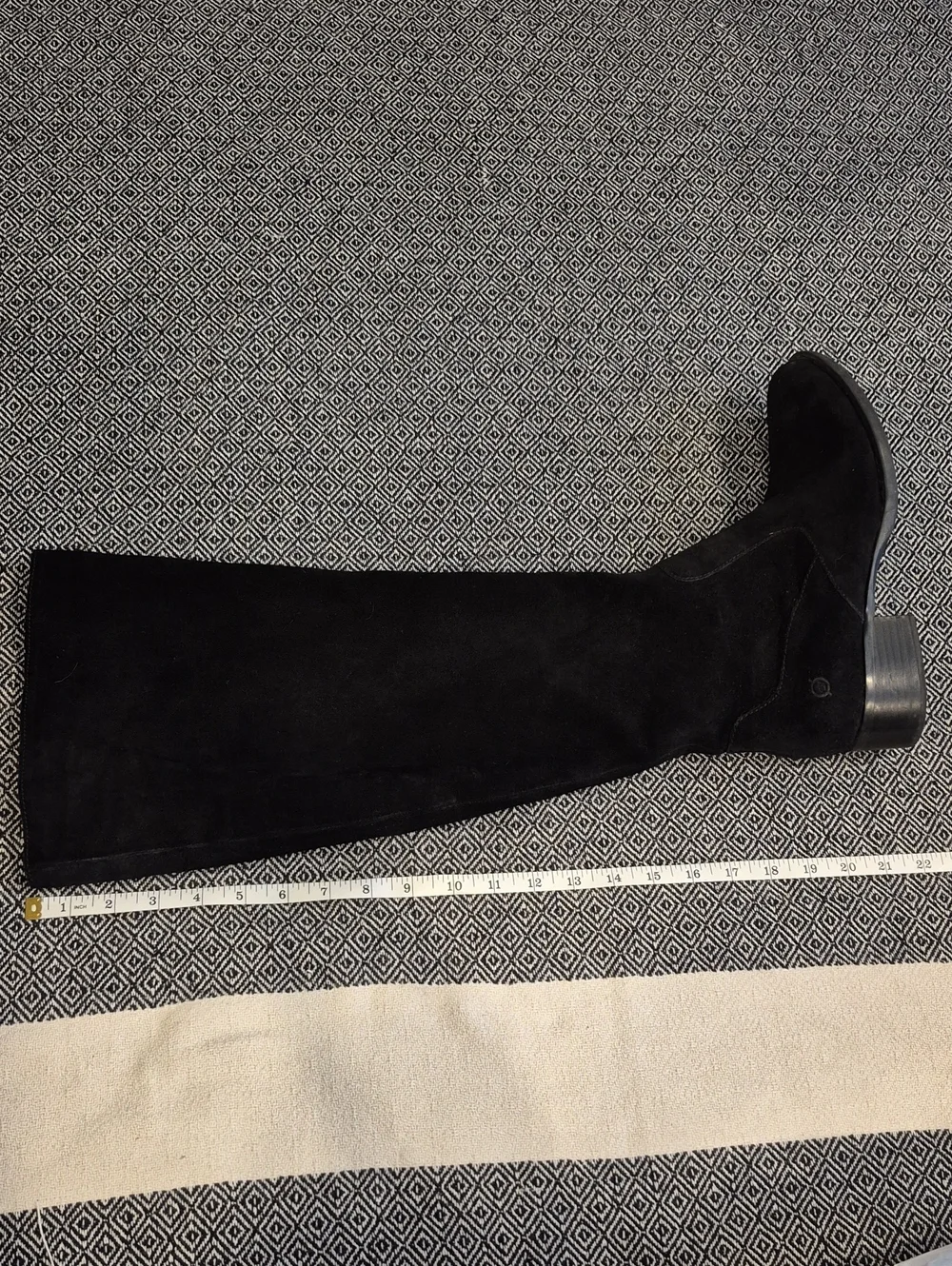 Born Suede Knee High Black Boots Size 11